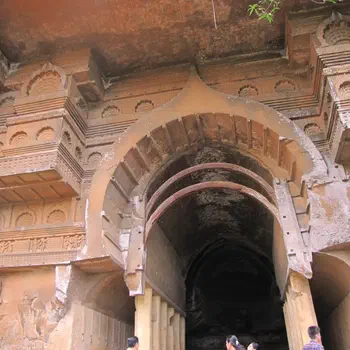 Kondana-caves-11